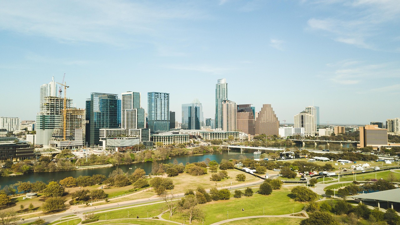 Austin - Same Day Courier Service Coverage Area Austin skyline - Bocsit courier services area
